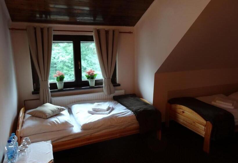 스탠다드 트리플 룸, Zajazd Pod Niedźwiedziem