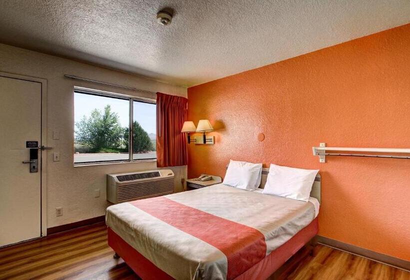 غرفة ديلوكس, Motel 6 Wells