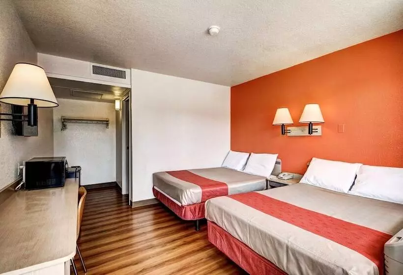 Deluxe-huone, Motel 6 Wells