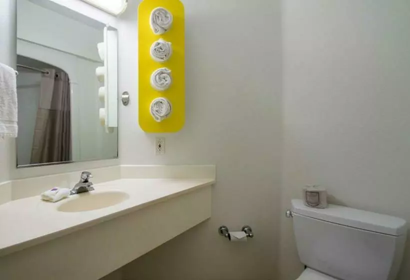 اتاق لوکس, Motel 6 Portland, Or   I 5
