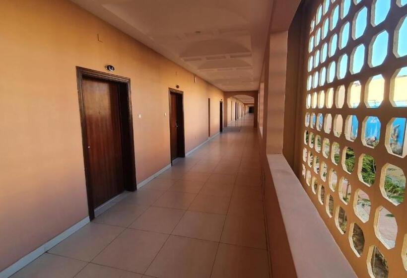 Chambre Standard, منتجع شاطئ الدولفين للإيواء السياحي