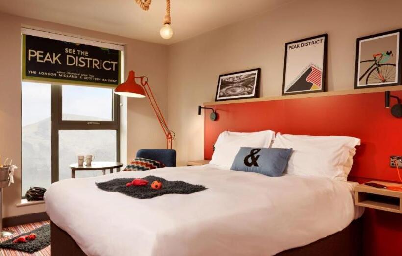 Quarto Basic, Bike & Boot Inns Peak District   Leisure Hotels For Now