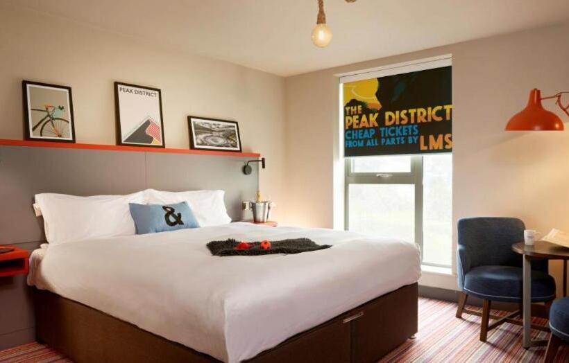 Quarto Estandar para Deficientes Físicos, Bike & Boot Inns Peak District   Leisure Hotels For Now