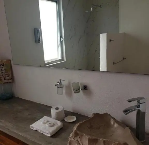 Standard-studio King-vuode, Casa Candra