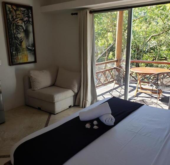 스탠다드 스튜디오 킹침대, Casa Candra