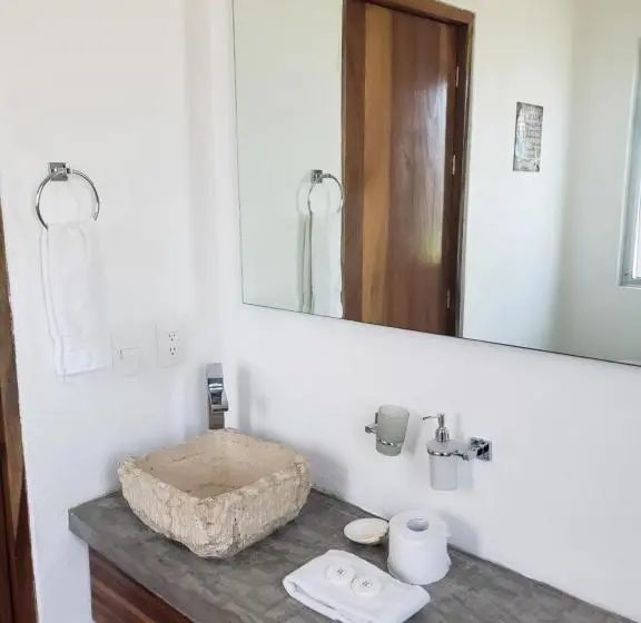 Superior-studio, Casa Candra