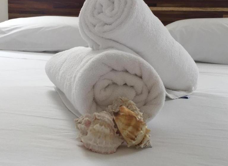 수피리어 스튜디오, Casa Candra