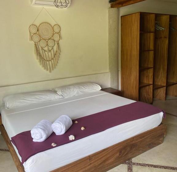 스탠다드 스튜디오 킹침대, Casa Candra