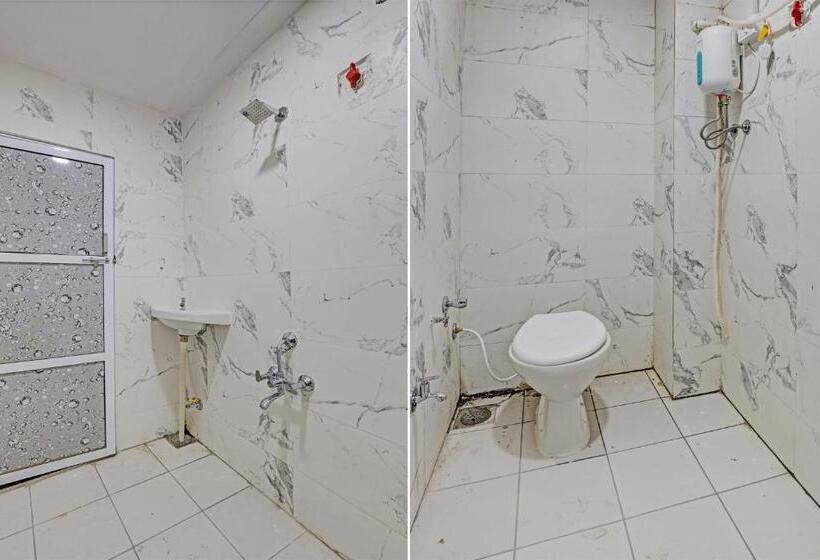 חדר קלאסי לשלושה, Collection O Kanha Inn