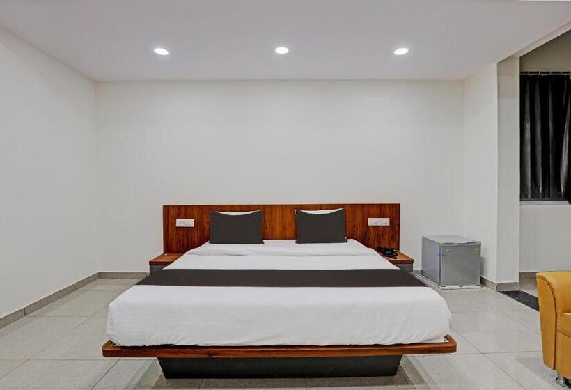 חדר קלאסי לשלושה, Collection O Kanha Inn