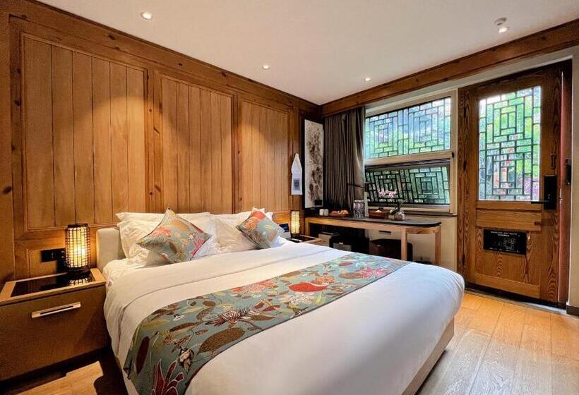 Quarto Superior Interior, 北京悦明元星空白塔景观四合院民宿