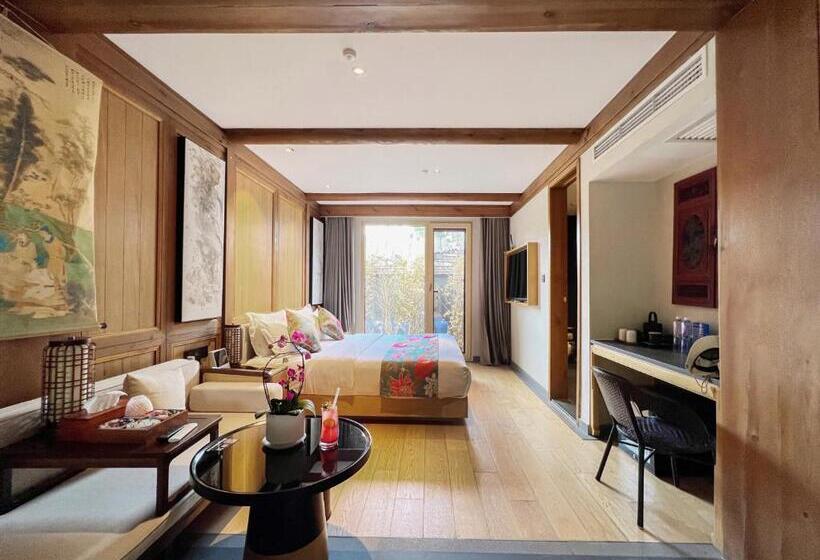 Quarto deluxe, 北京悦明元星空白塔景观四合院民宿