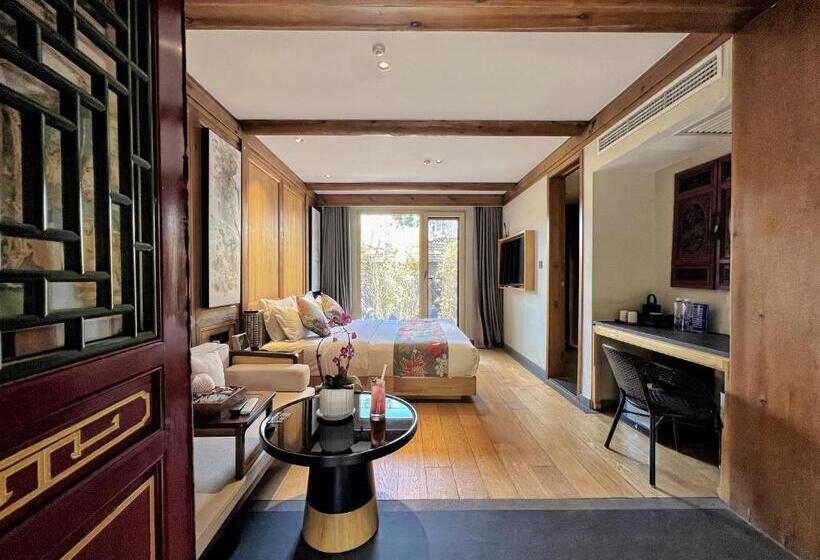 Quarto deluxe, 北京悦明元星空白塔景观四合院民宿