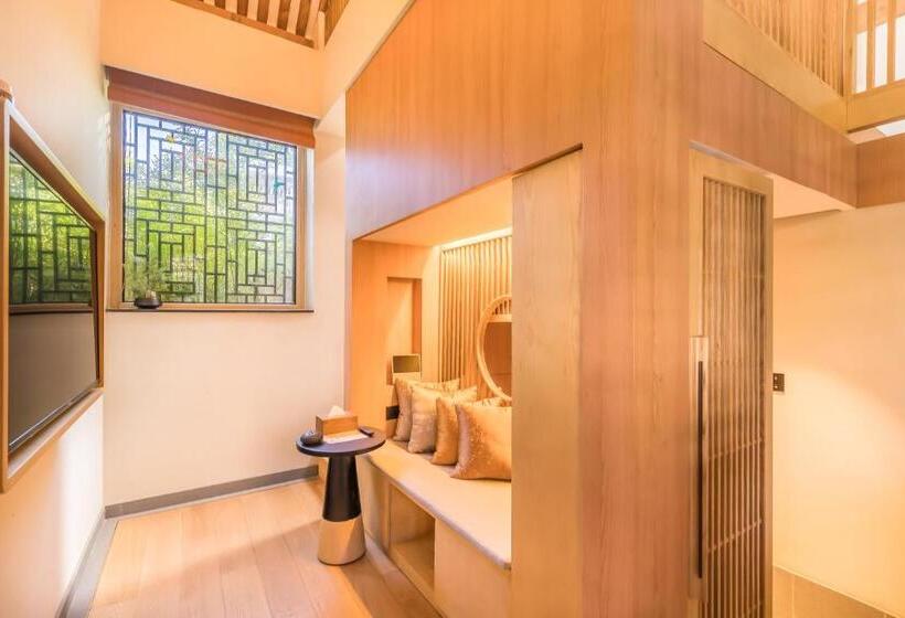 Quarto superior, 北京悦明元星空白塔景观四合院民宿