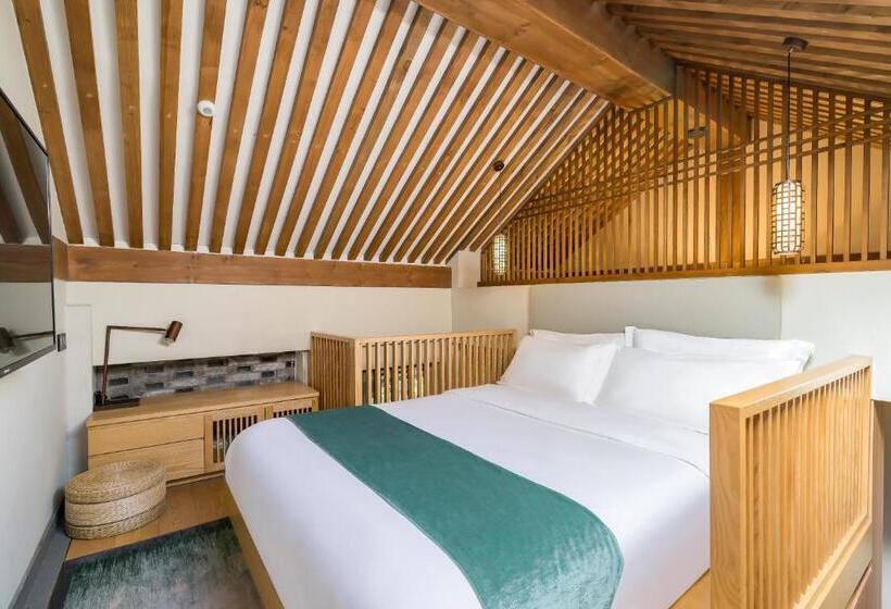 Quarto superior, 北京悦明元星空白塔景观四合院民宿