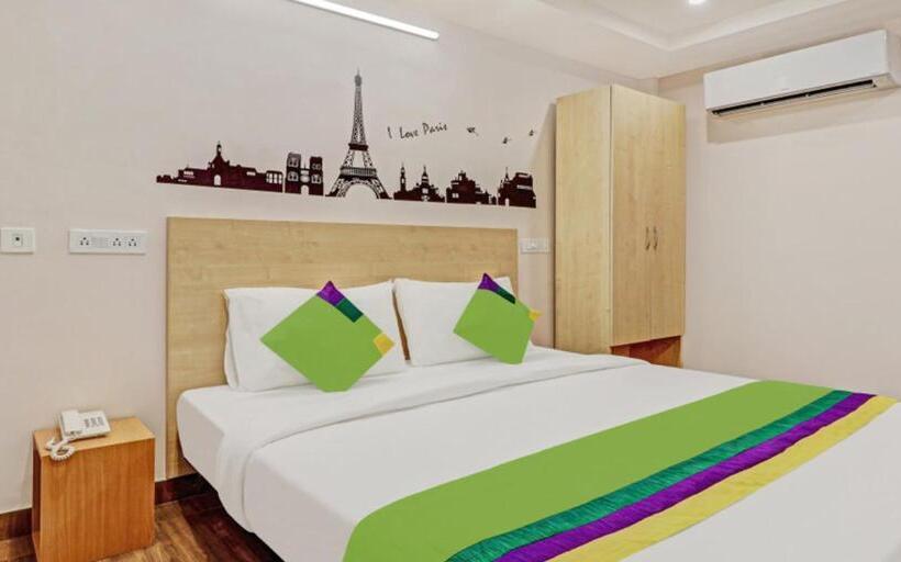 غرفة قياسية, De Crown Luxury