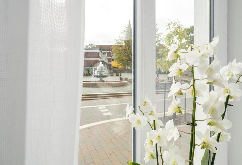 جناح, Markt 5   Inmitten Der Lübbecker Altstadt, Kostenloser Parkplatz Direkt Am