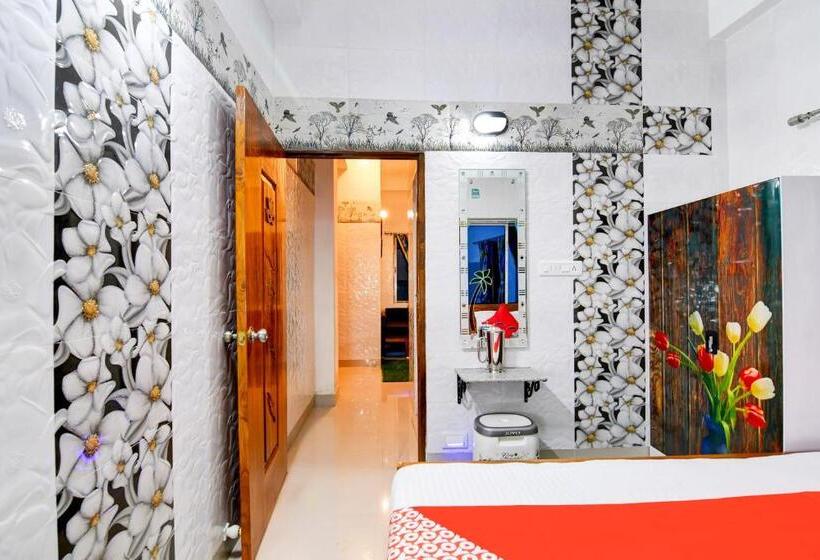 Classic Kolmen Hengen Huone, Oyo Flagship Metrortel Guest House