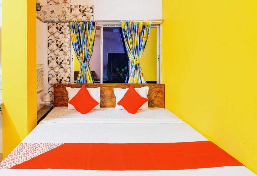 Classic Kolmen Hengen Huone, Oyo Flagship Metrortel Guest House