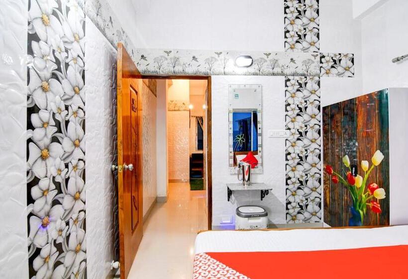 Classic Kolmen Hengen Huone, Oyo Flagship Metrortel Guest House