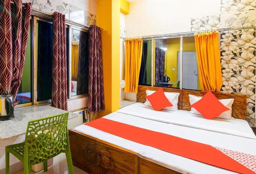 Classic Kolmen Hengen Huone, Oyo Flagship Metrortel Guest House