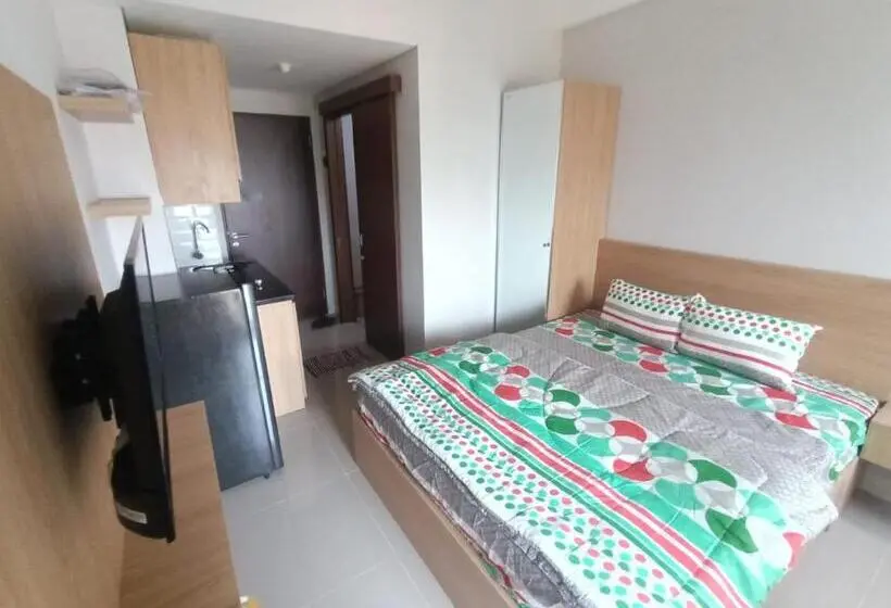 Standard Studio, Shero Transpark Bekasi