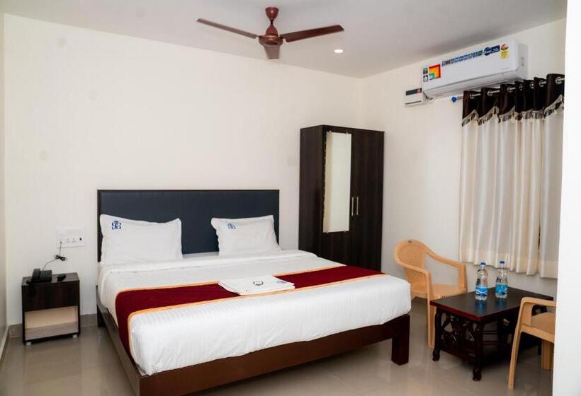 Deluxe Room, Sitar Grand