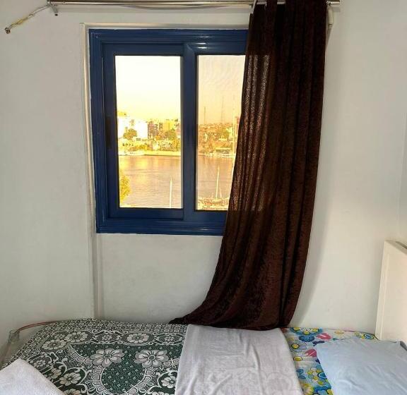 基本间, Mastonkel