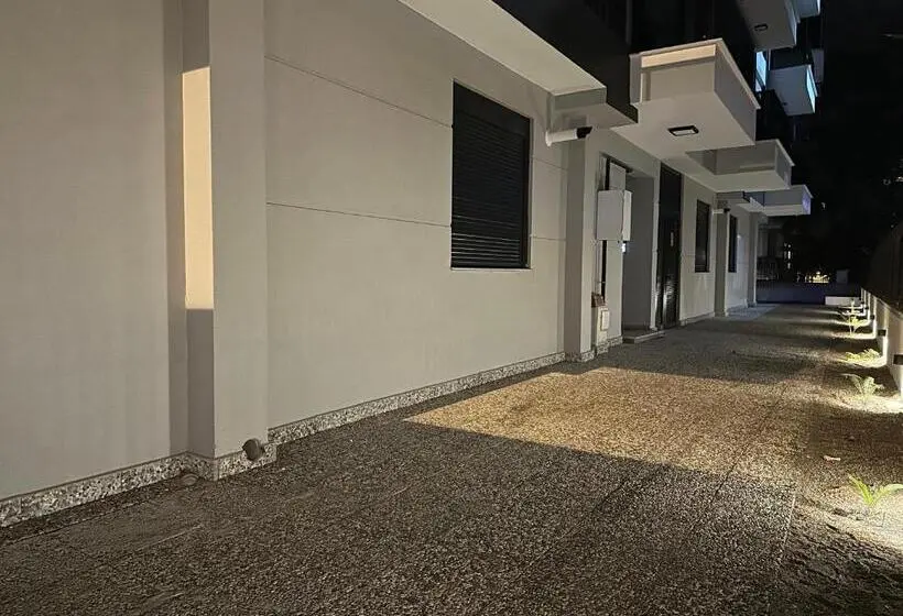 2ベッドルームアパートメント, Real Homes Lara
