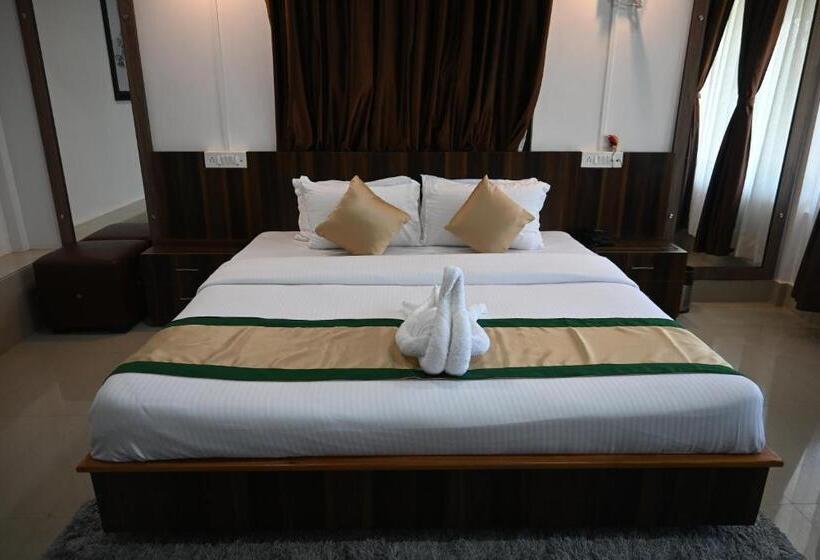 带大床的套房, Green Gold Resort