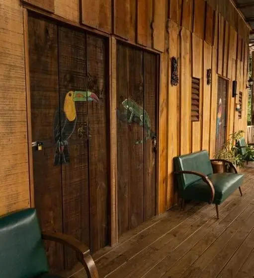 バス共有のスタンダードルーム, Hostel Rústico Marabi