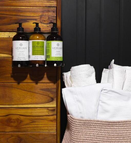 חדר סטנדרט, Coyote