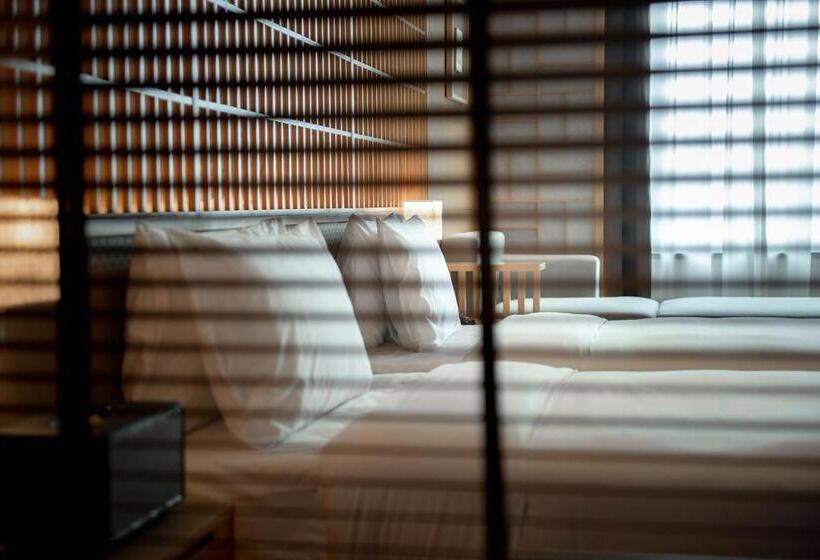 Номер Superior, Hyakumangoku Onsen