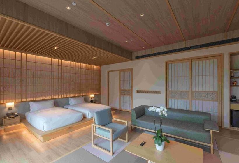 Номер Deluxe, Hyakumangoku Onsen