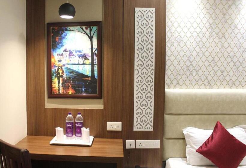 Familjerum, Kuber Palace