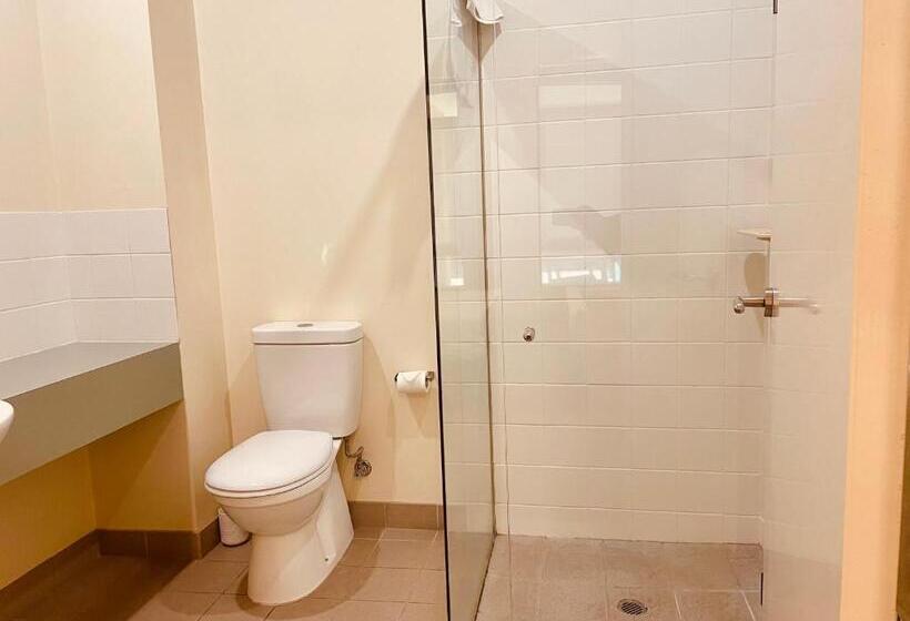 شقة غرفة واحدة, Mary Mackillop Heritage Centre