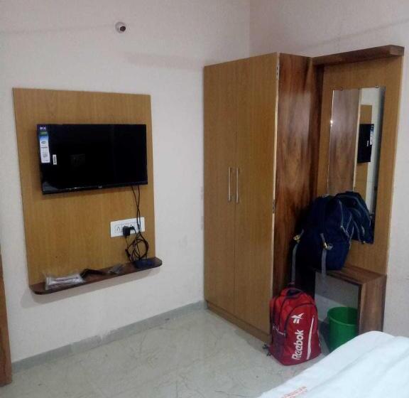 トリプルクラシックルーム, Spot On Aramane Residency