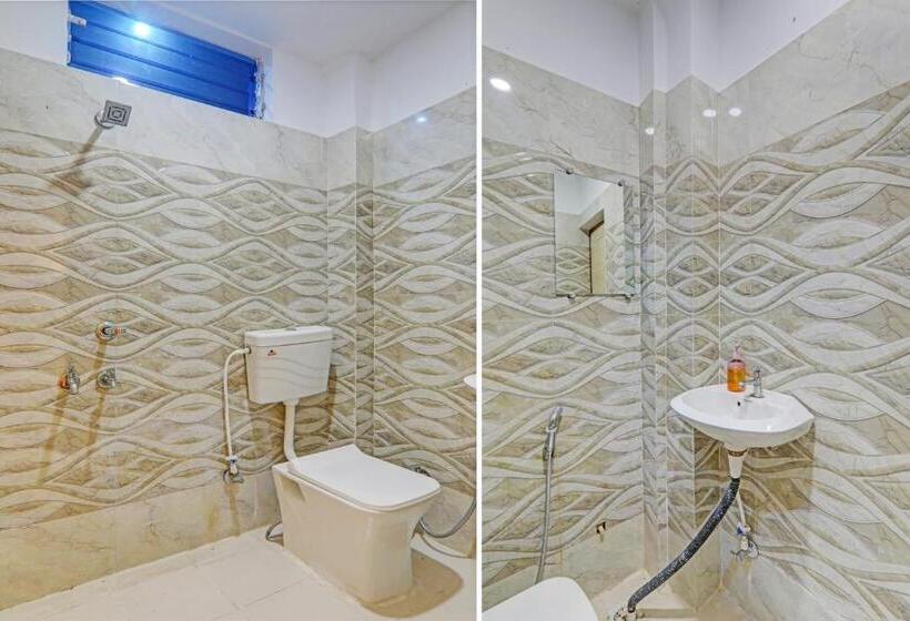 غرفة كلاسيكية ثلاثية, O Royal Regency Palace