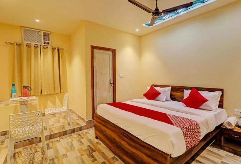 三人经典房间, O Royal Regency Palace