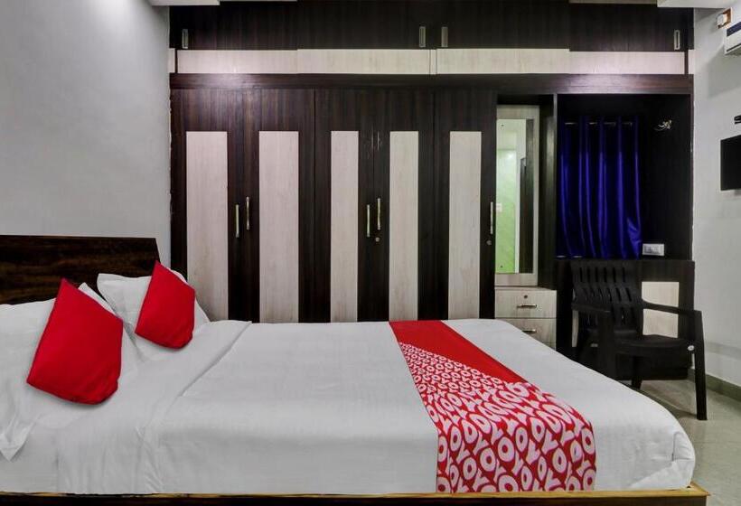 اتاق کلاسیک سه تخته, O Seshadri Homestay