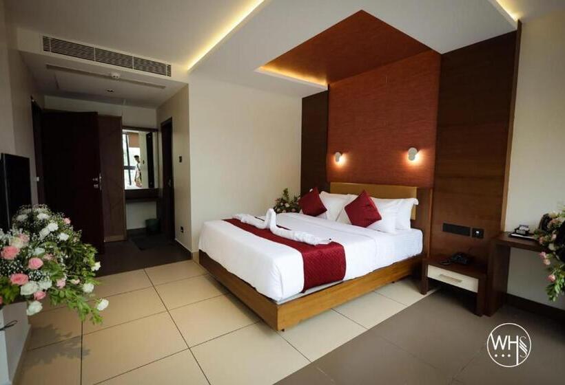Номер Deluxe, Wayanad Hill Suite