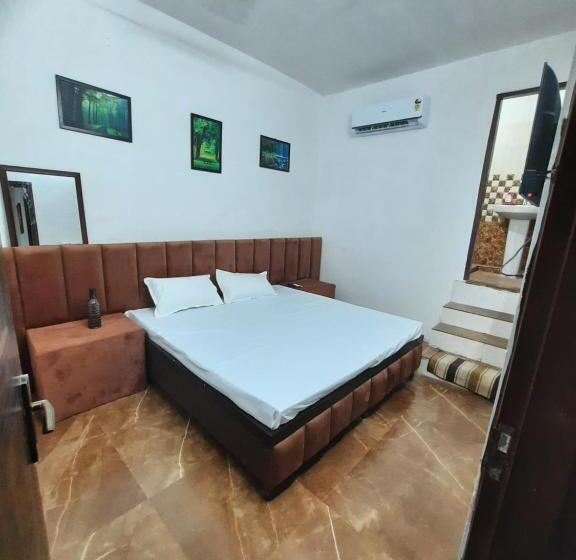 اتاق استاندارد, Ludhiana Hotel Rooms