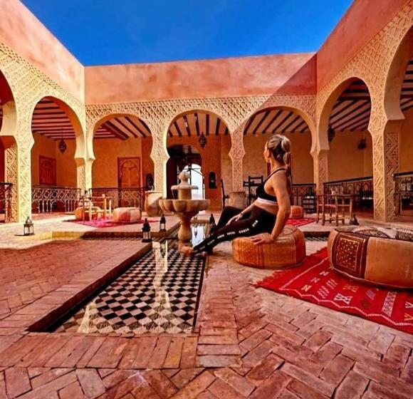 Трехместный Номер Стандарт с Балконом, Riad Belvedere