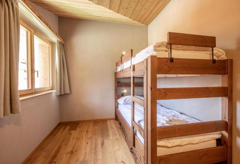 Апартаменты 3 Спальни, Swisspeak Resorts Zinal