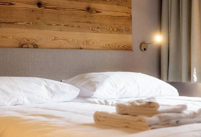 Апартаменты 2 Спальни, Swisspeak Resorts Zinal