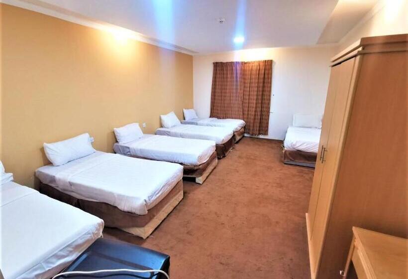 4인용 스탠다드 룸, فندق منازل الفرقان 4