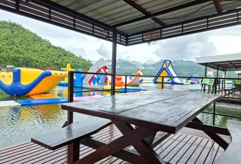 ファミリールーム, เดอะวอเตอร์ปาร์ครีสอร์ท  The Water Park Resort