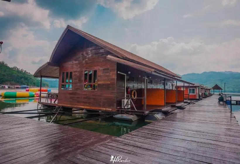 レイクビュースタンダードルーム, เดอะวอเตอร์ปาร์ครีสอร์ท  The Water Park Resort
