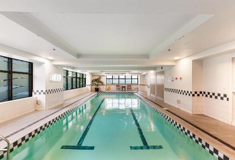 דירת חדר, Lovely Studio Room In Prime Location!