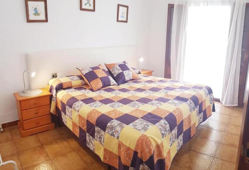 חדר סטנדרט חדר אמבטיה משותף, La Casa De Abuela Habitaciones Con Baño Compartido En El Casco Histórico De Frigiliana Sólo Adultos